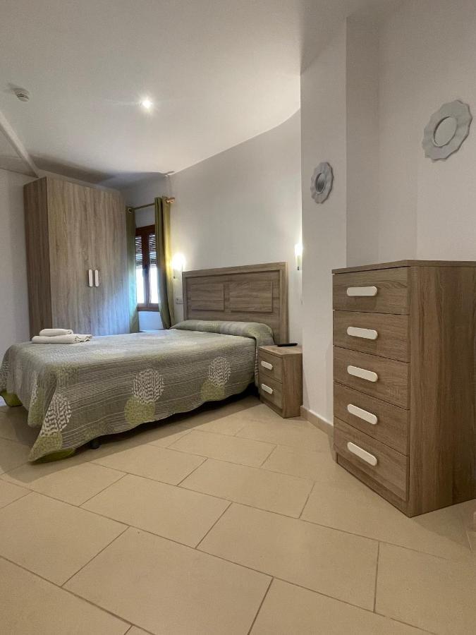 P&R Hostals Codolar Tossa de Mar Kültér fotó
